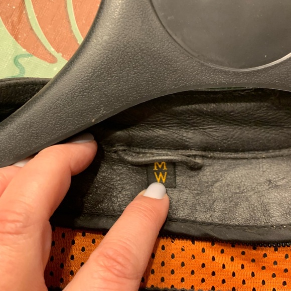 Harley Davidson, leather ladies jacket, absolutely stunning - Picture 5 of 6